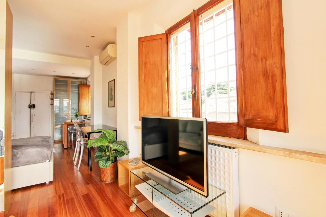 Spanish Steps View Apartment Rom
