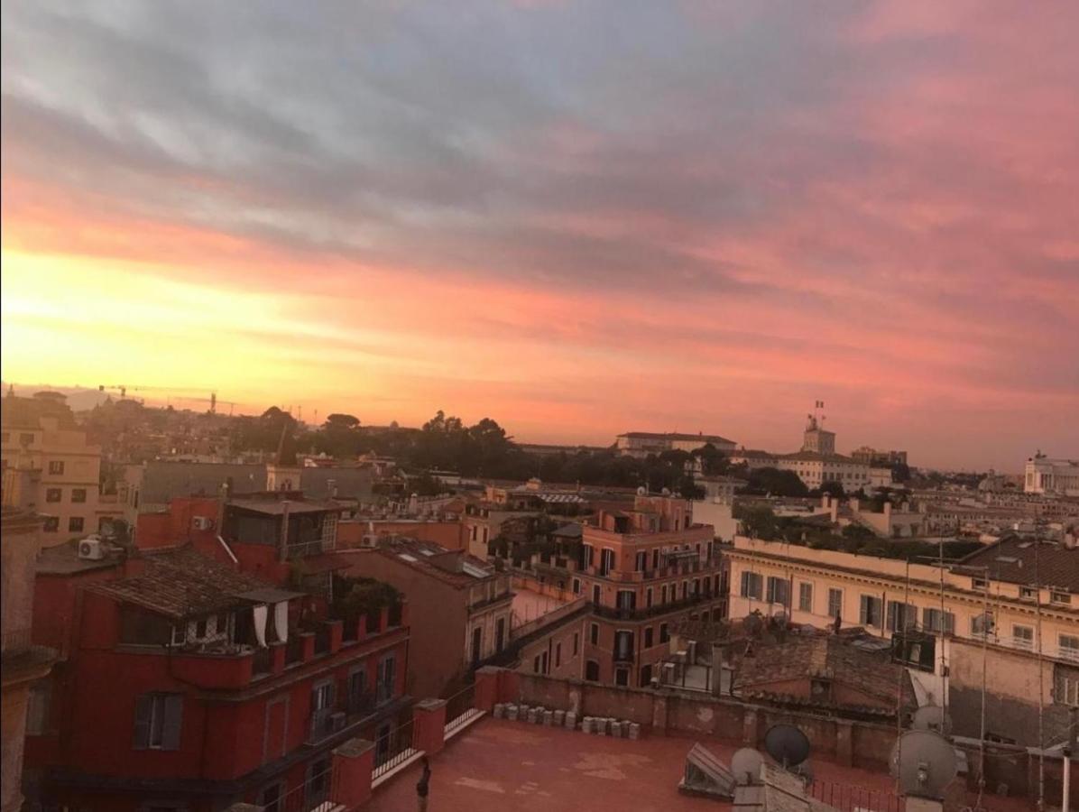 Spanish Steps View Rom