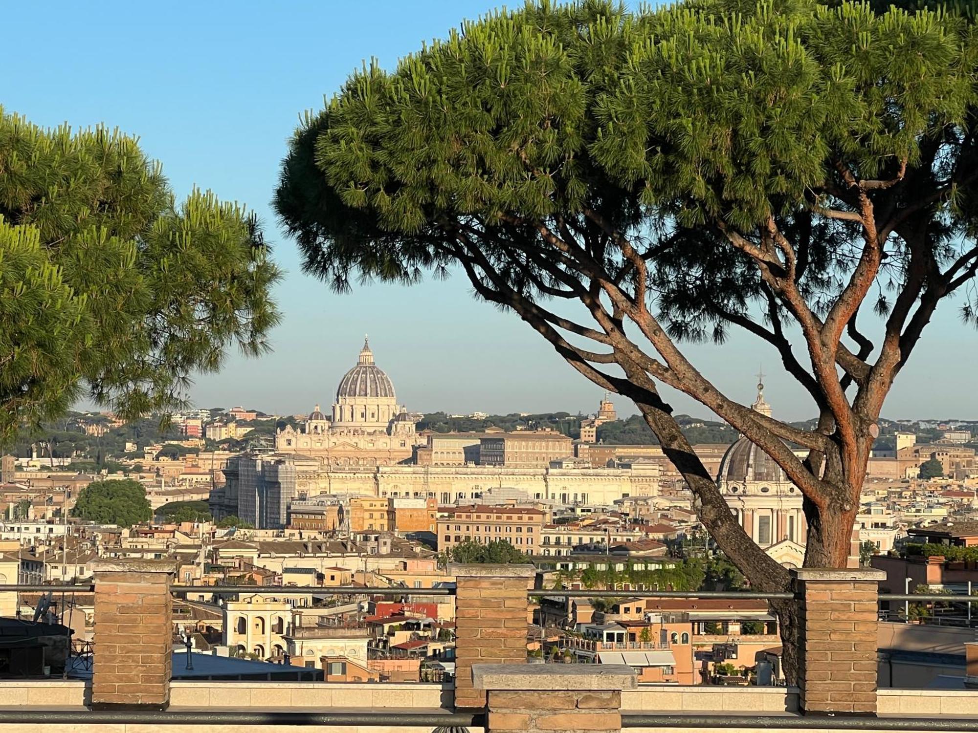 Spanish Steps View Apartment Rom